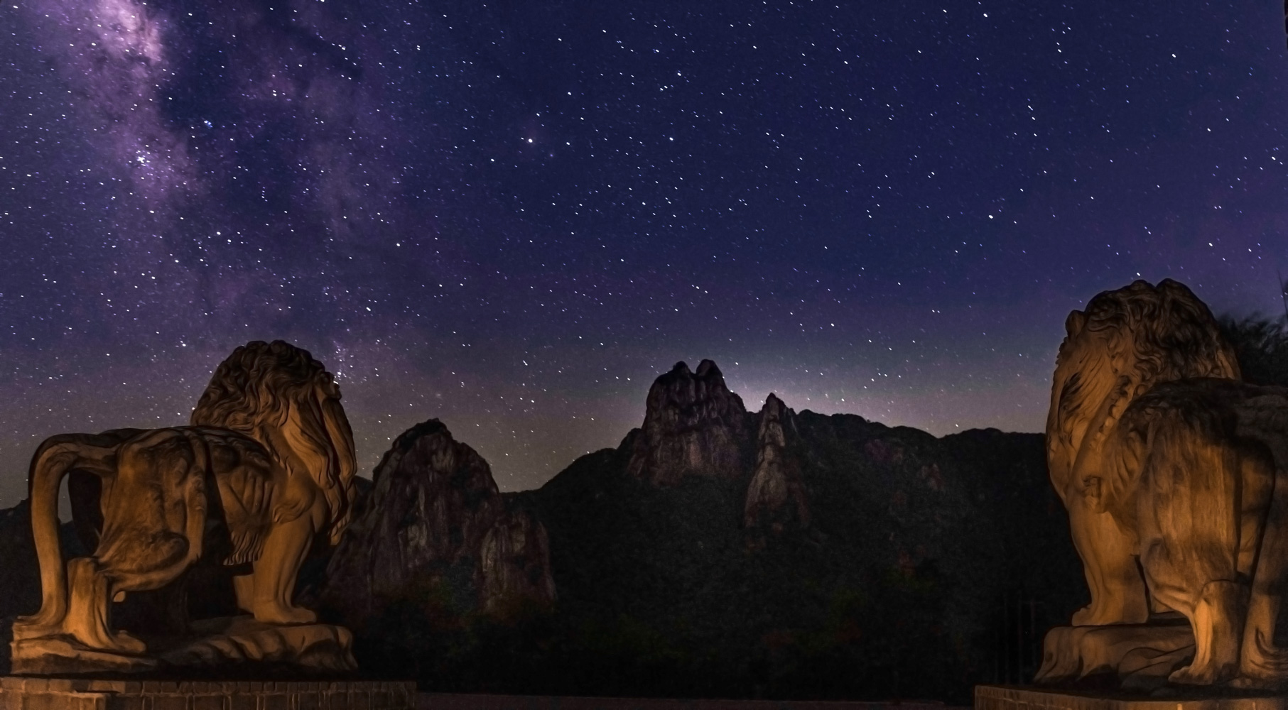 守望星空。李曉白攝