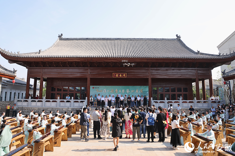 開幕式現(xiàn)場。人民網(wǎng)記者 王曉飛攝