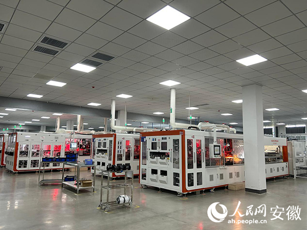 漢伏能源生產(chǎn)車間。人民網(wǎng)記者 高飛躍攝
