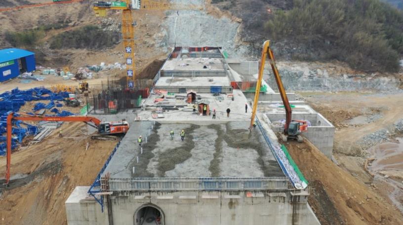 魯谼山水庫工程建設現(xiàn)場。